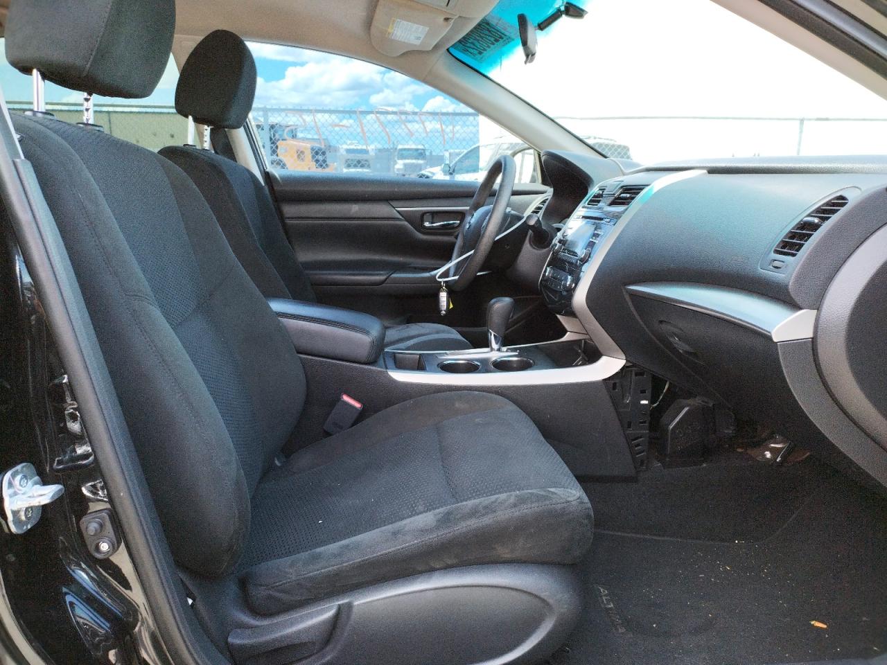 Photo 5 from auction – 2015 NISSAN ALTIMA 2.5 with VIN 1N4AL3AP8FC269935