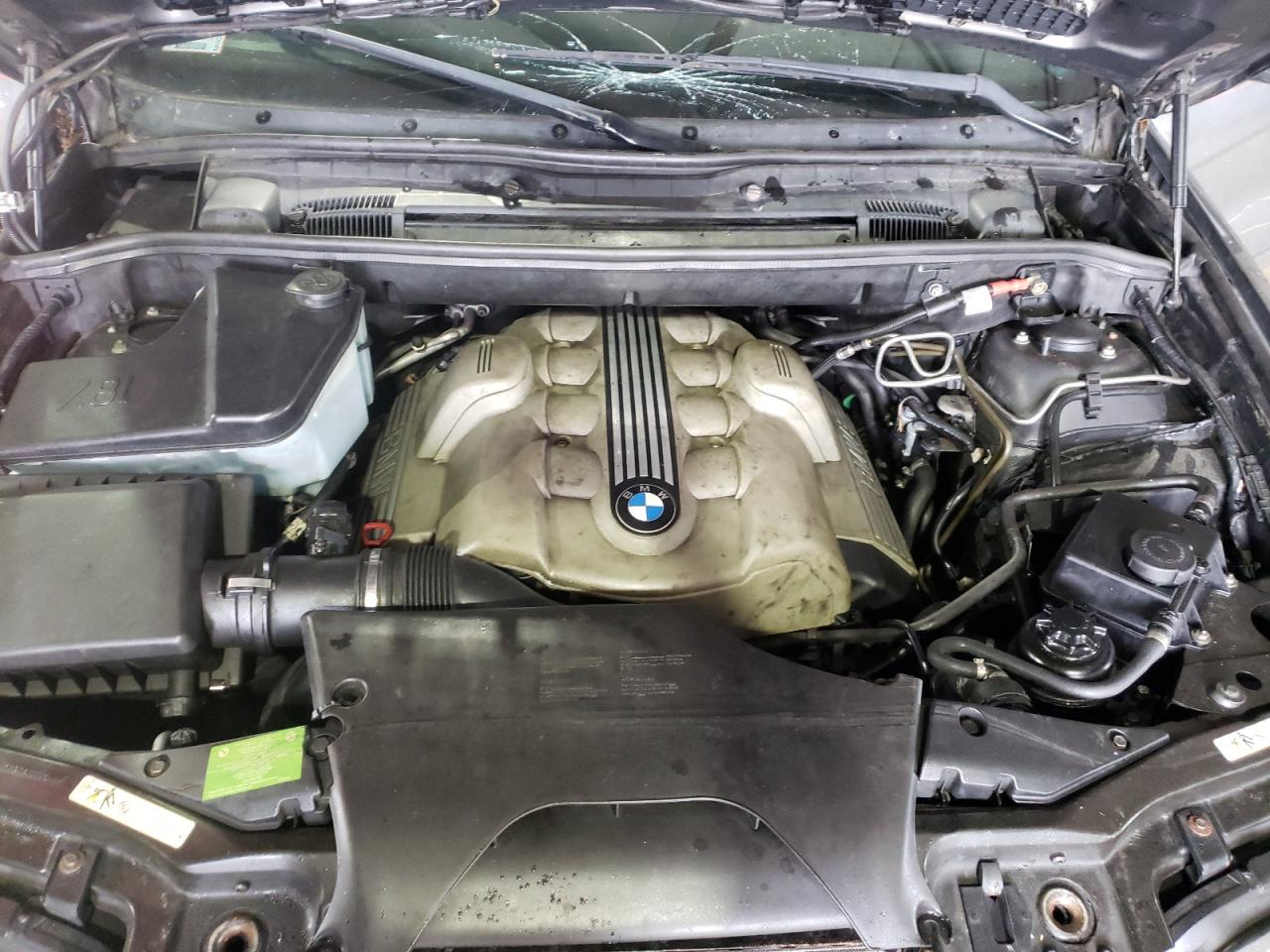 Photo 7 from auction – 2005 BMW X5 4.4I with VIN 5UXFB53575LV14926