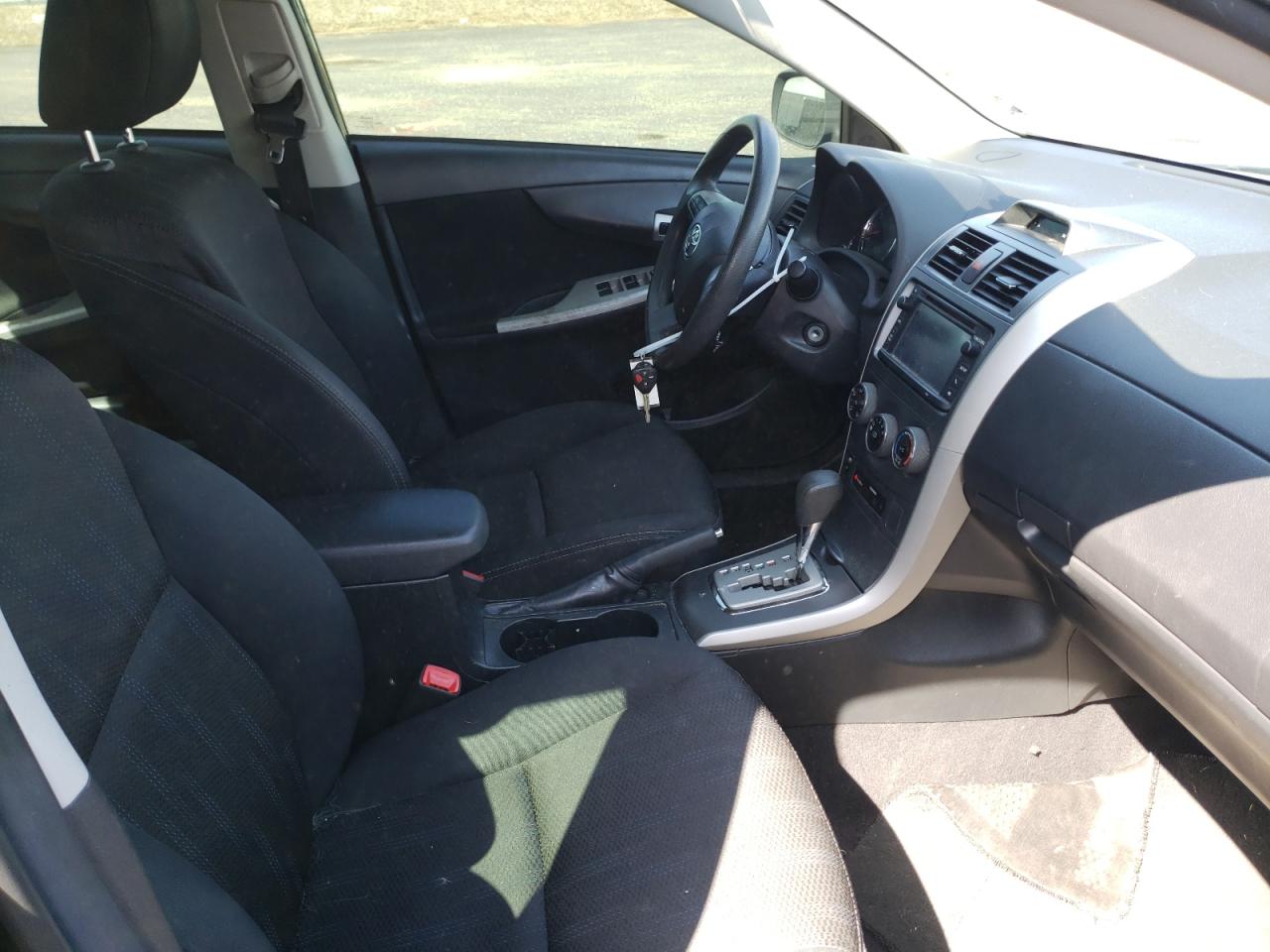Photo 5 from auction – 2013 TOYOTA COROLLA BA with VIN 5YFBU4EE5DP083039