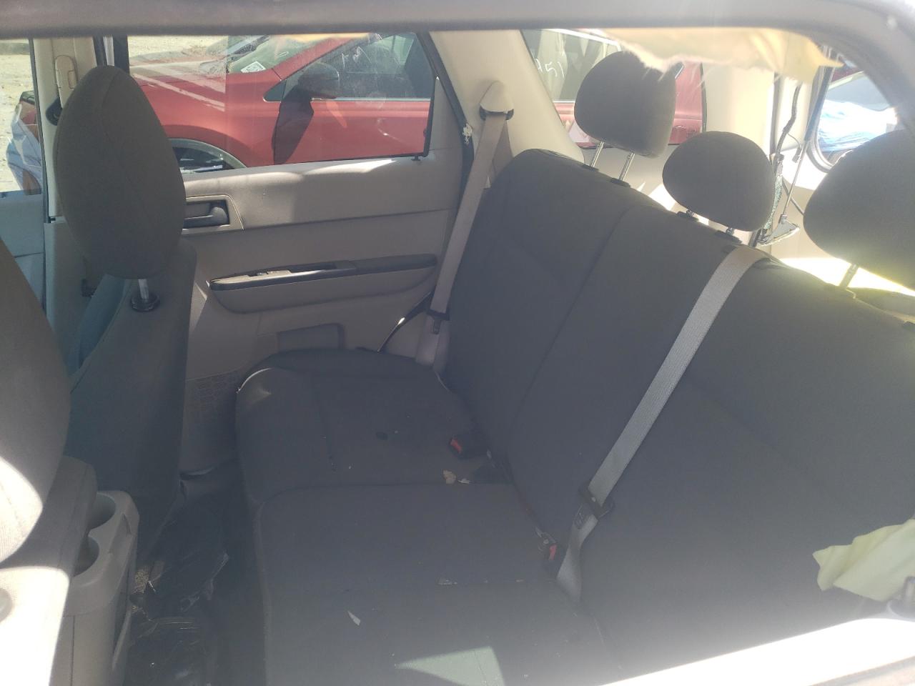 Photo 6 from auction – 2008 FORD ESCAPE XLS with VIN 1FMCU02Z38KC23223