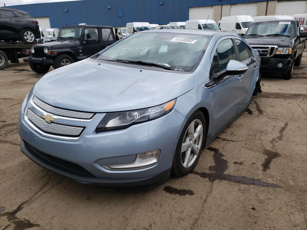 Photo 2 from auction – 2014 CHEVROLET VOLT with VIN 1G1RB6E42EU169607