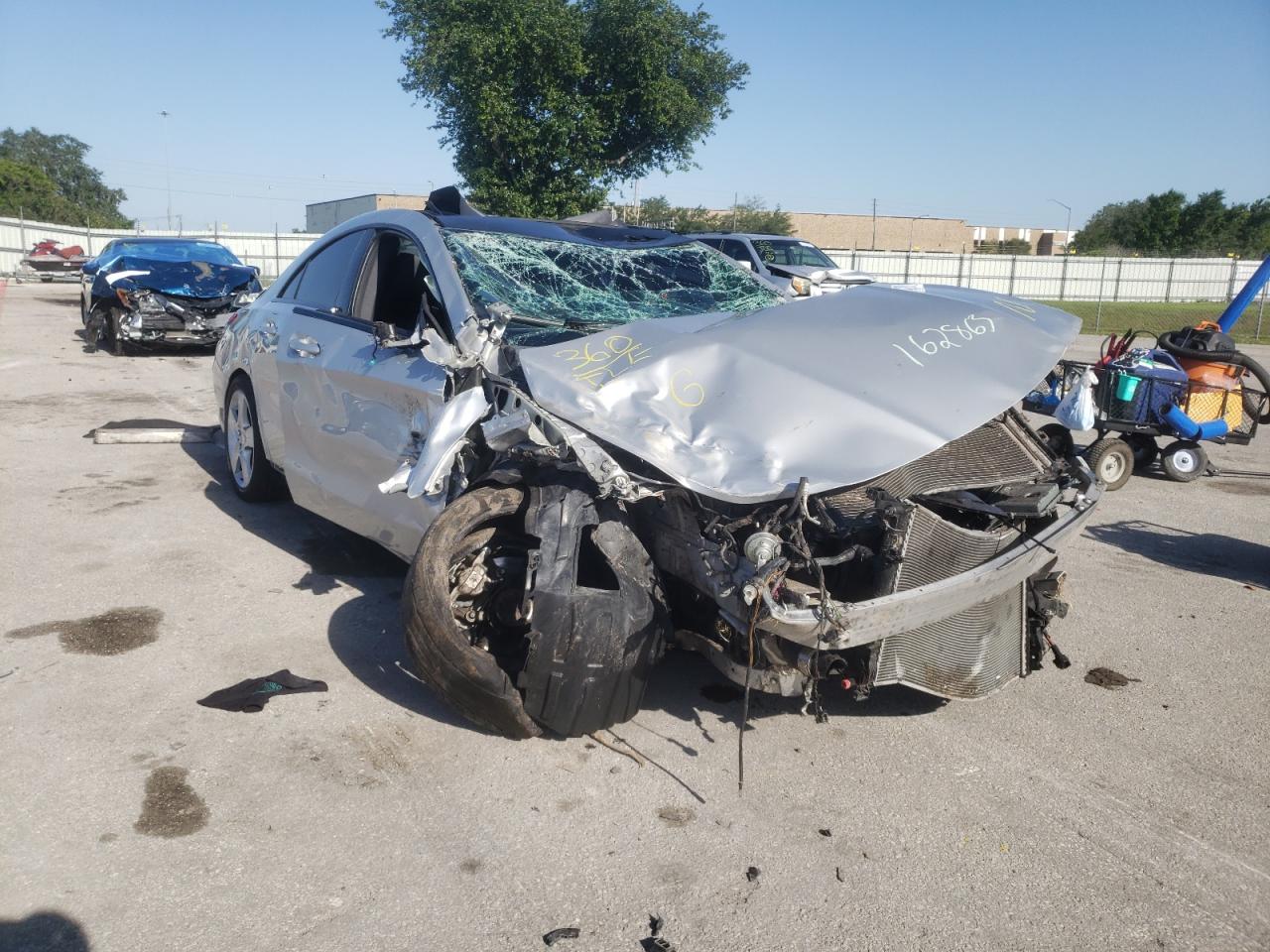 MERCEDES-BENZ CLA 250 2015 with VIN WDDSJ4EB7FN162863 - Photo from auction