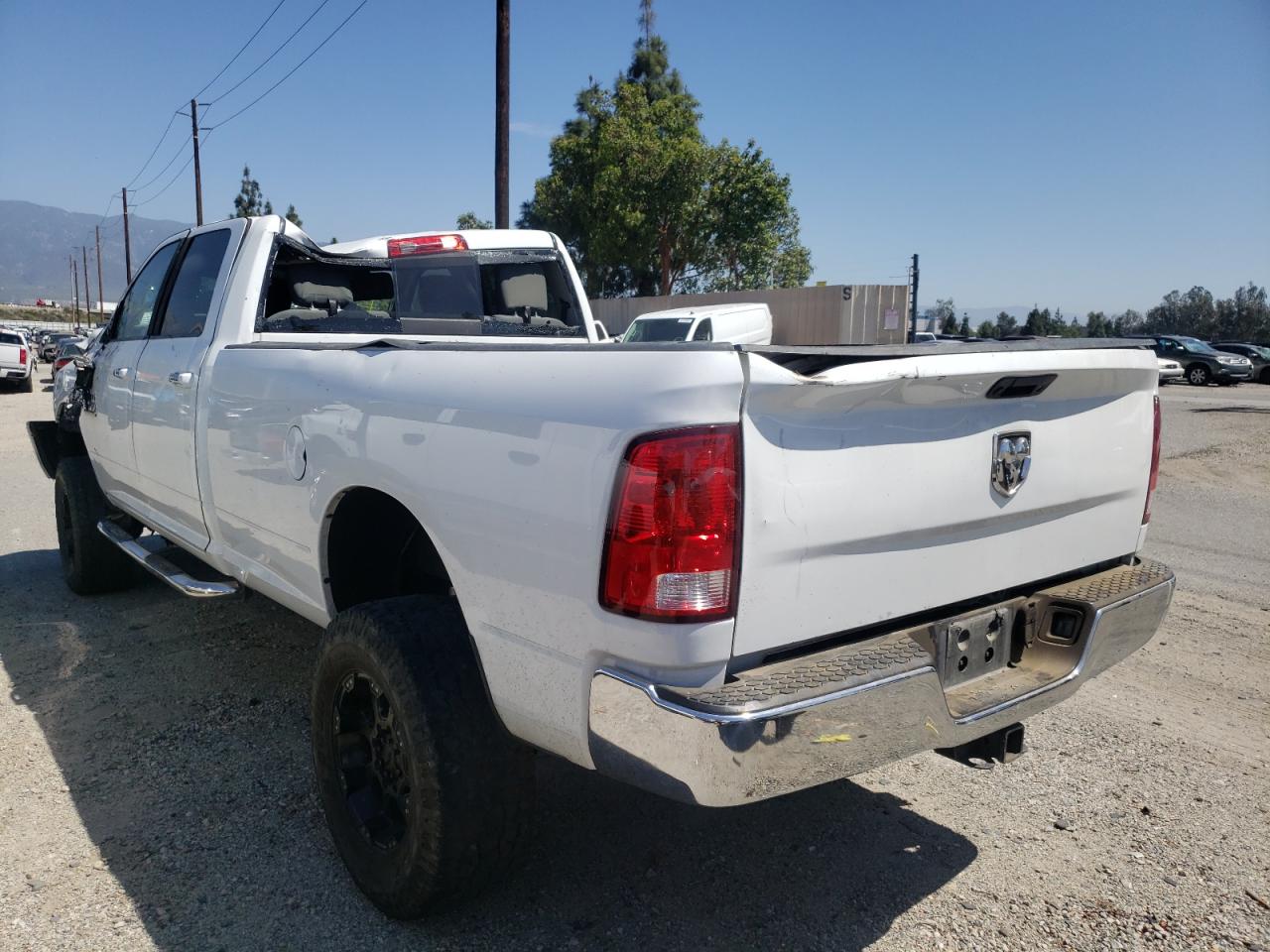 Photo 3 from auction – 2014 RAM 2500 SLT with VIN 3C6UR5JL1EG242108