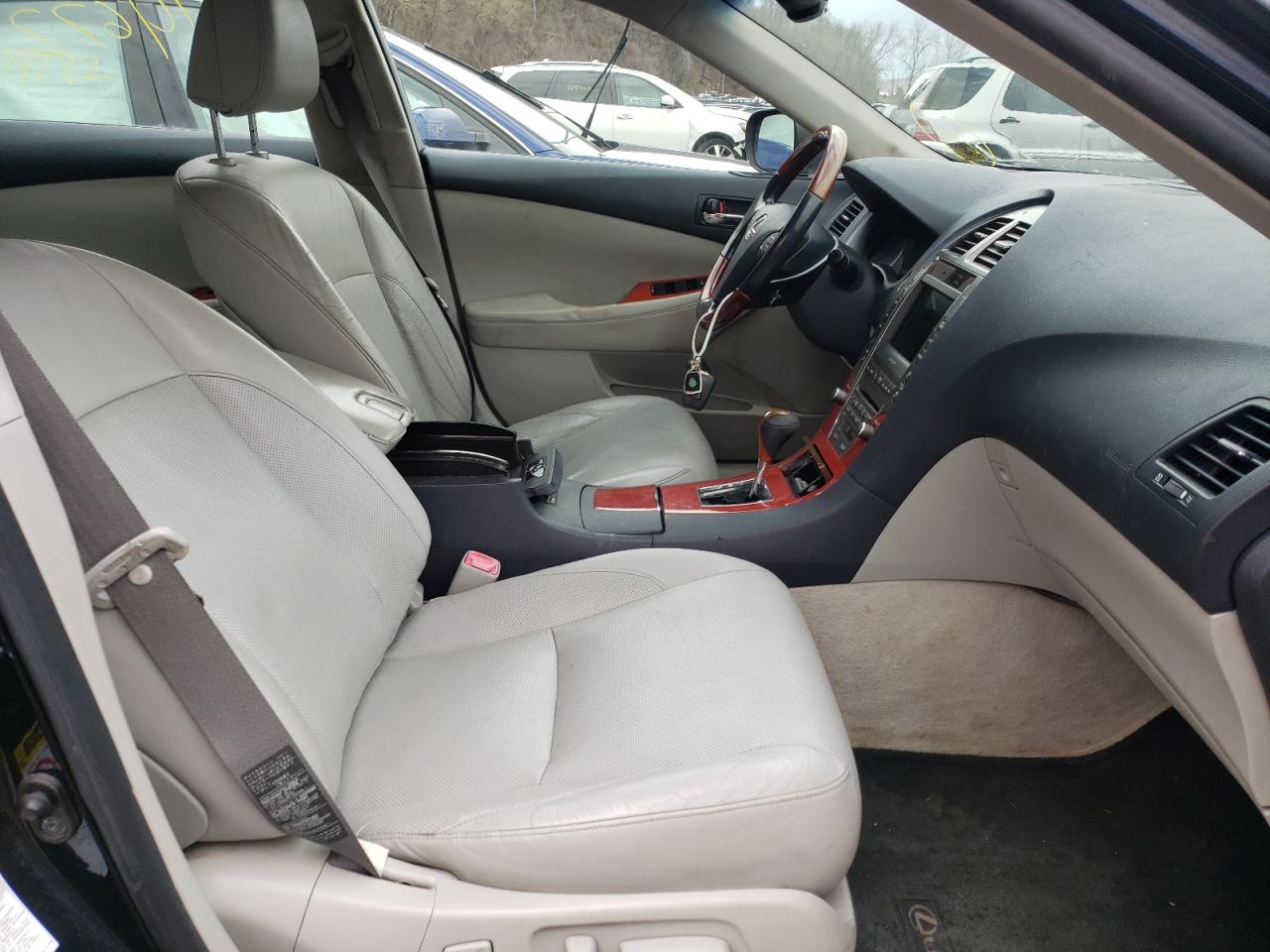 Photo 5 from auction – 2008 LEXUS ES 350 with VIN JTHBJ46GX82162217