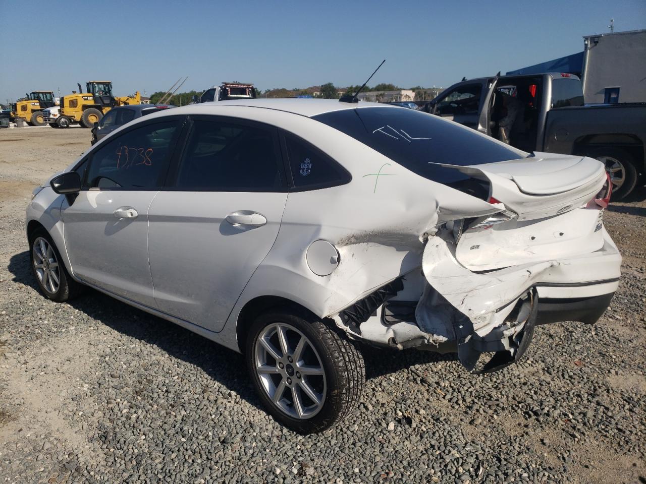 Photo 3 from auction – 2019 FORD FIESTA SE with VIN 3FADP4BJ0KM136709