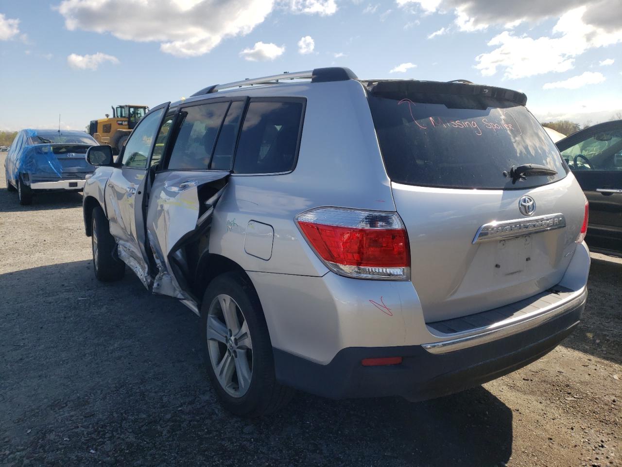 Photo 3 from auction – 2012 TOYOTA HIGHLANDER with VIN 5TDDK3EH3CS165148