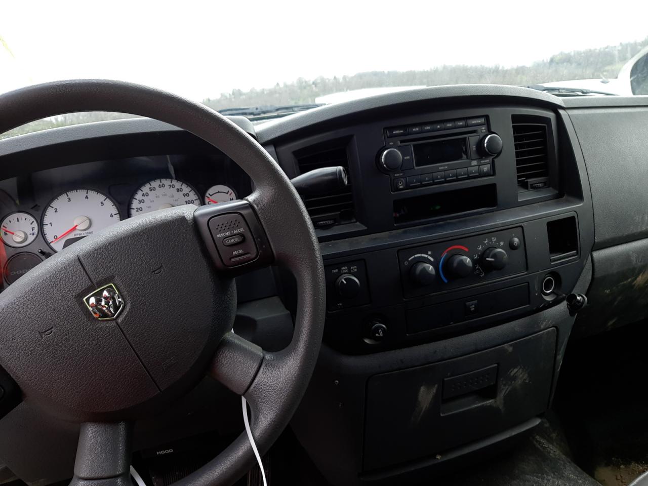 Photo 9 from auction – 2008 DODGE RAM 1500 S with VIN 1D7HU18238J199303