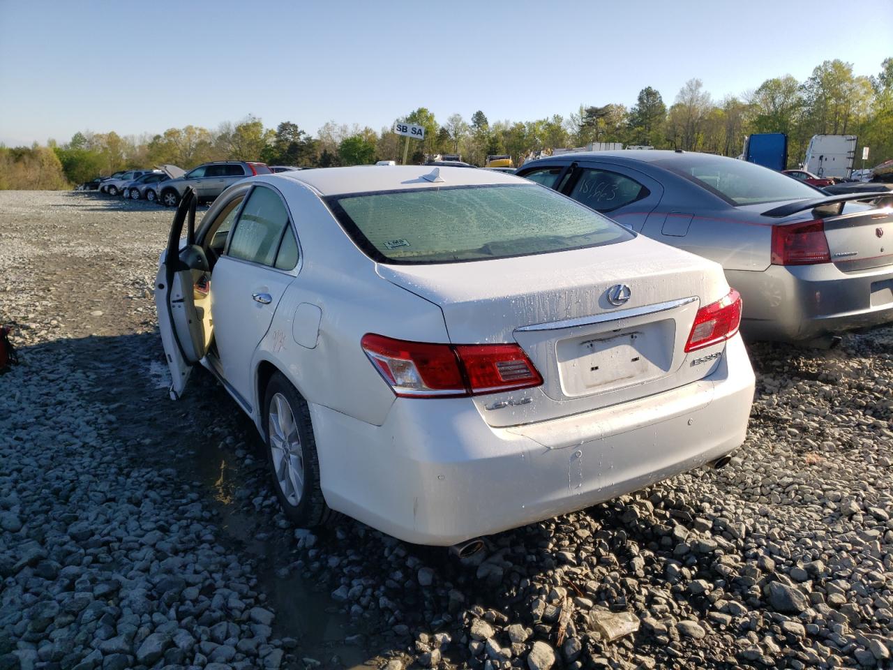 Photo 3 from auction – 2010 LEXUS ES 350 with VIN JTHBK1EG9A2407110