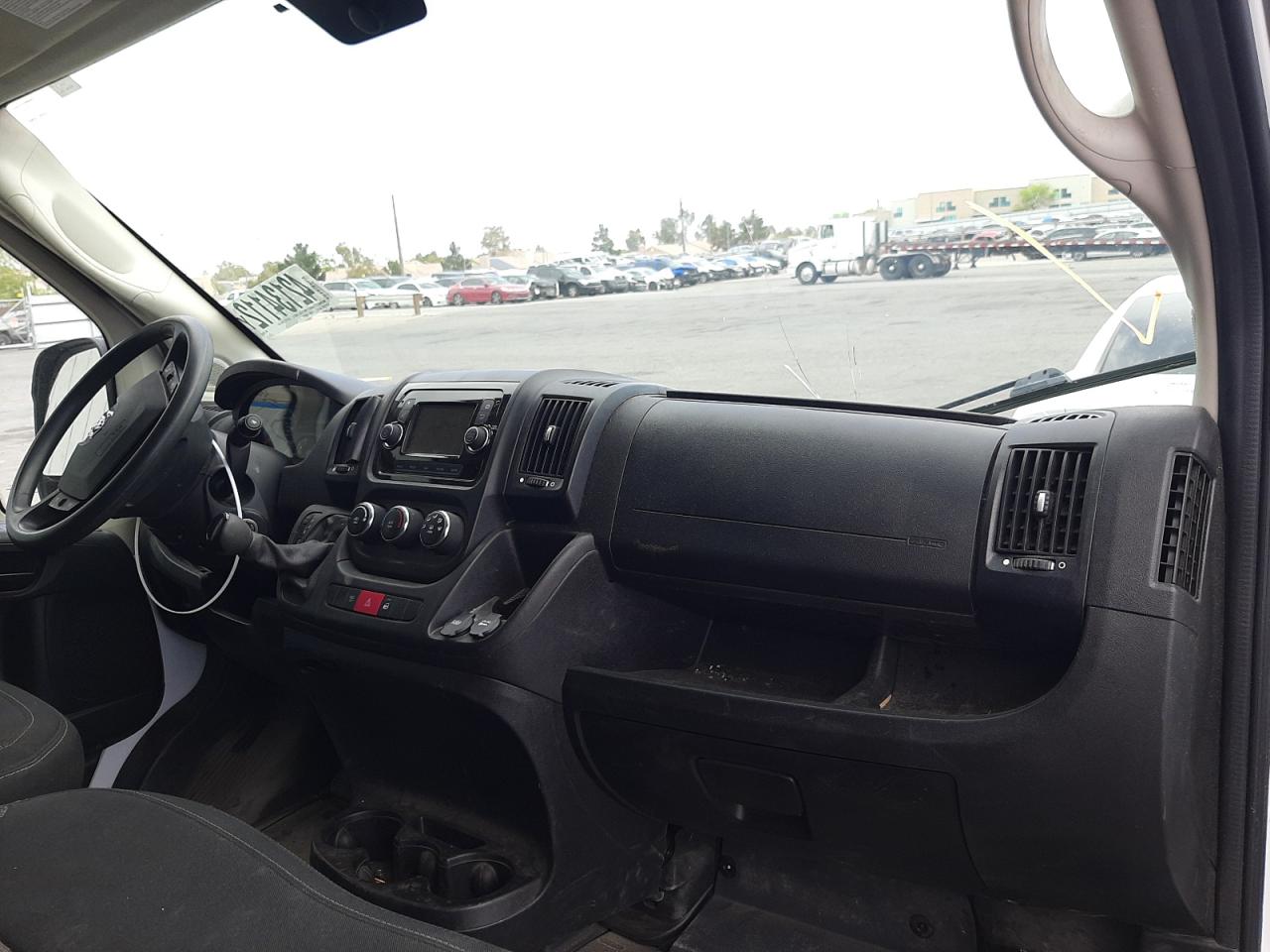 Photo 9 from auction – 2019 RAM PROMASTER with VIN 3C6TRVAG0KE505744