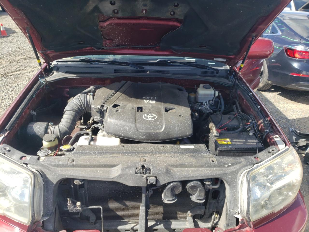 Photo 7 from auction – 2007 TOYOTA 4RUNNER SR with VIN JTEZU14R678088103