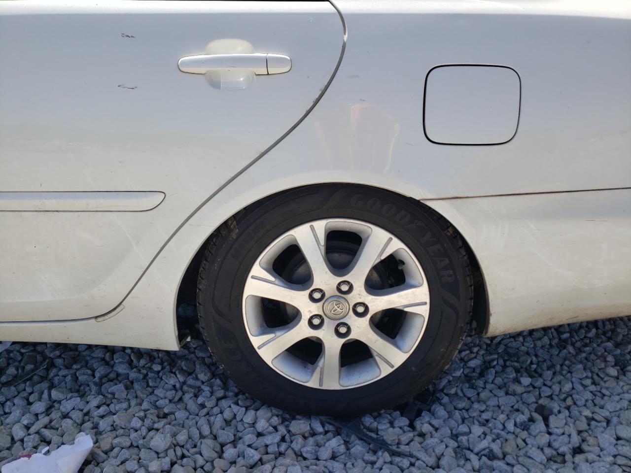 Photo 9 from auction – 2004 TOYOTA CAMRY LE with VIN JTDBE32K940285863