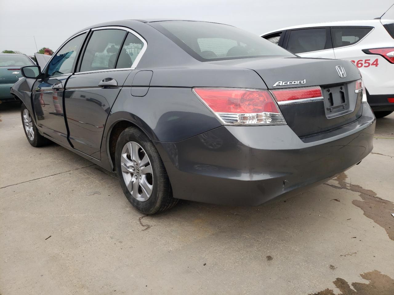 Photo 3 from auction – 2012 HONDA ACCORD LXP with VIN 1HGCP2F43CA166513