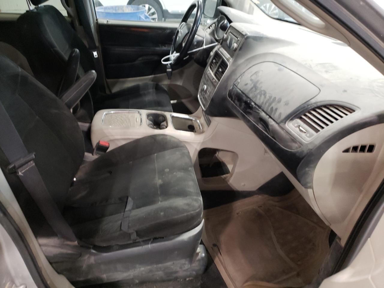 Photo 5 from auction – 2012 DODGE GRAND CARA with VIN 2C4RDGDG9CR107747