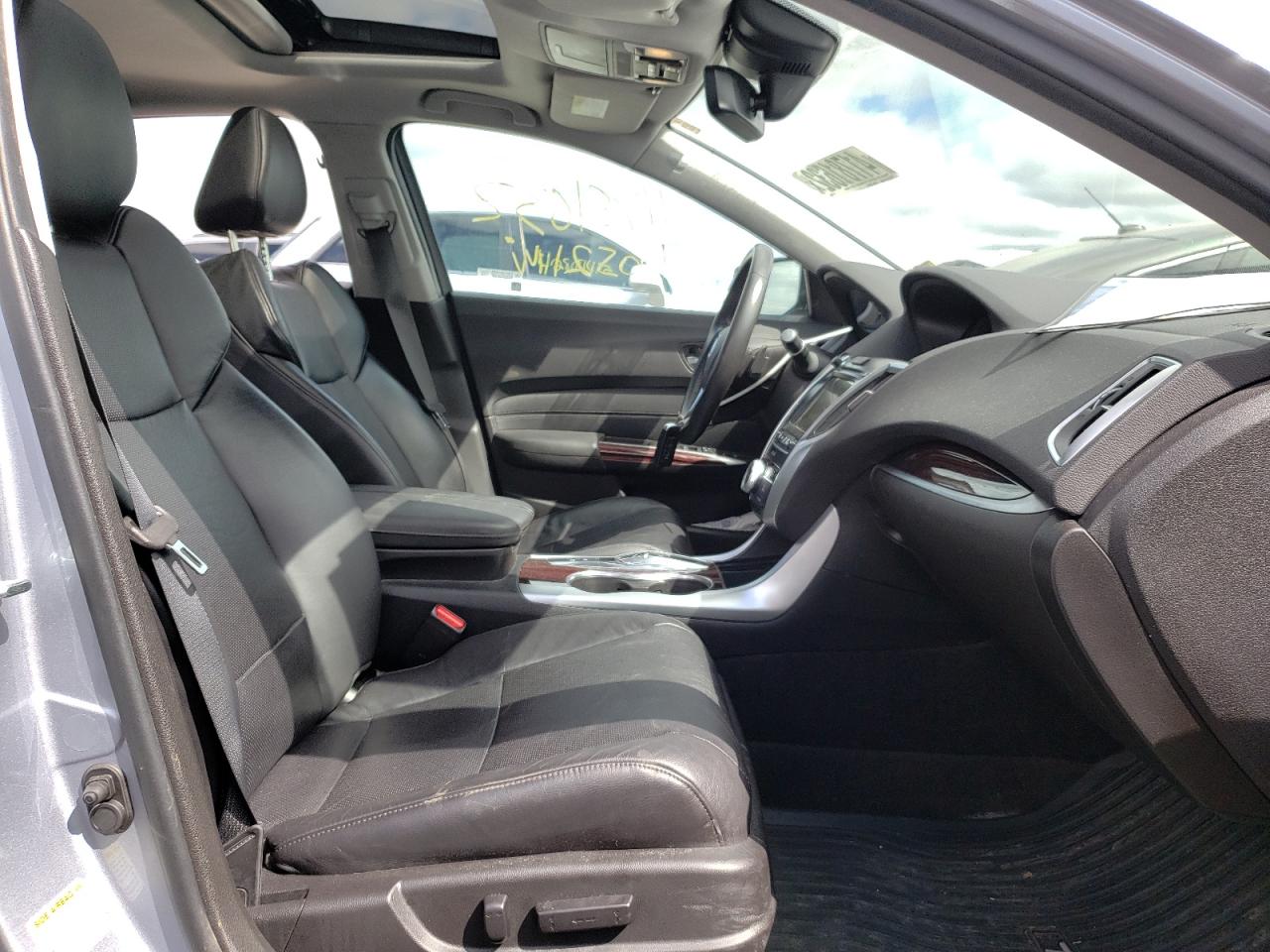 Photo 5 from auction – 2015 ACURA TLX ADVANC with VIN 19UUB2F78FA013868