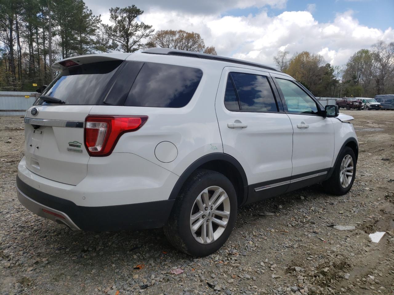 Photo 4 from auction – 2017 FORD EXPLORER X with VIN 1FM5K7DH5HGC98794