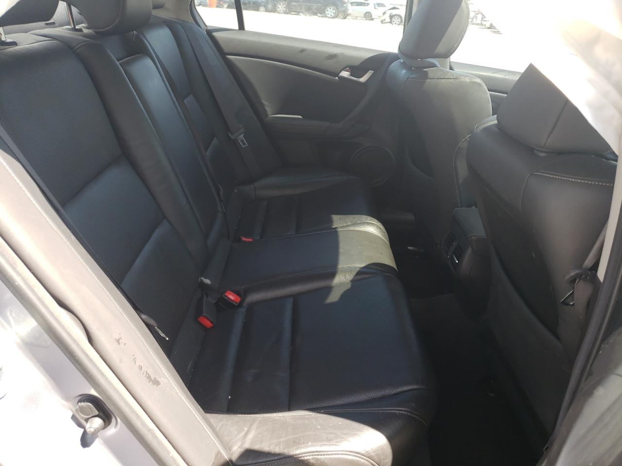 Photo 6 from auction – 2012 ACURA TSX TECH with VIN JH4CU2F69CC028938
