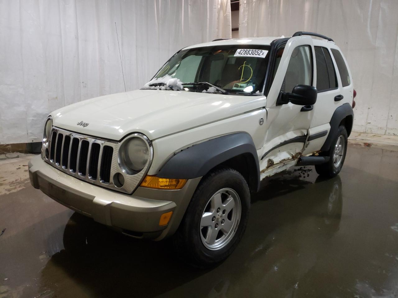 Photo 2 from auction – 2007 JEEP LIBERTY SP with VIN 1J4GL48K07W721312
