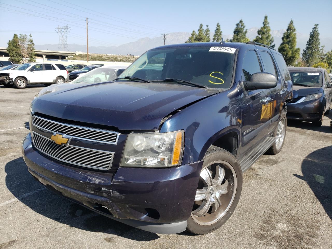 Photo 2 from auction – 2007 CHEVROLET TAHOE C150 with VIN 1GNFC13C17R265682