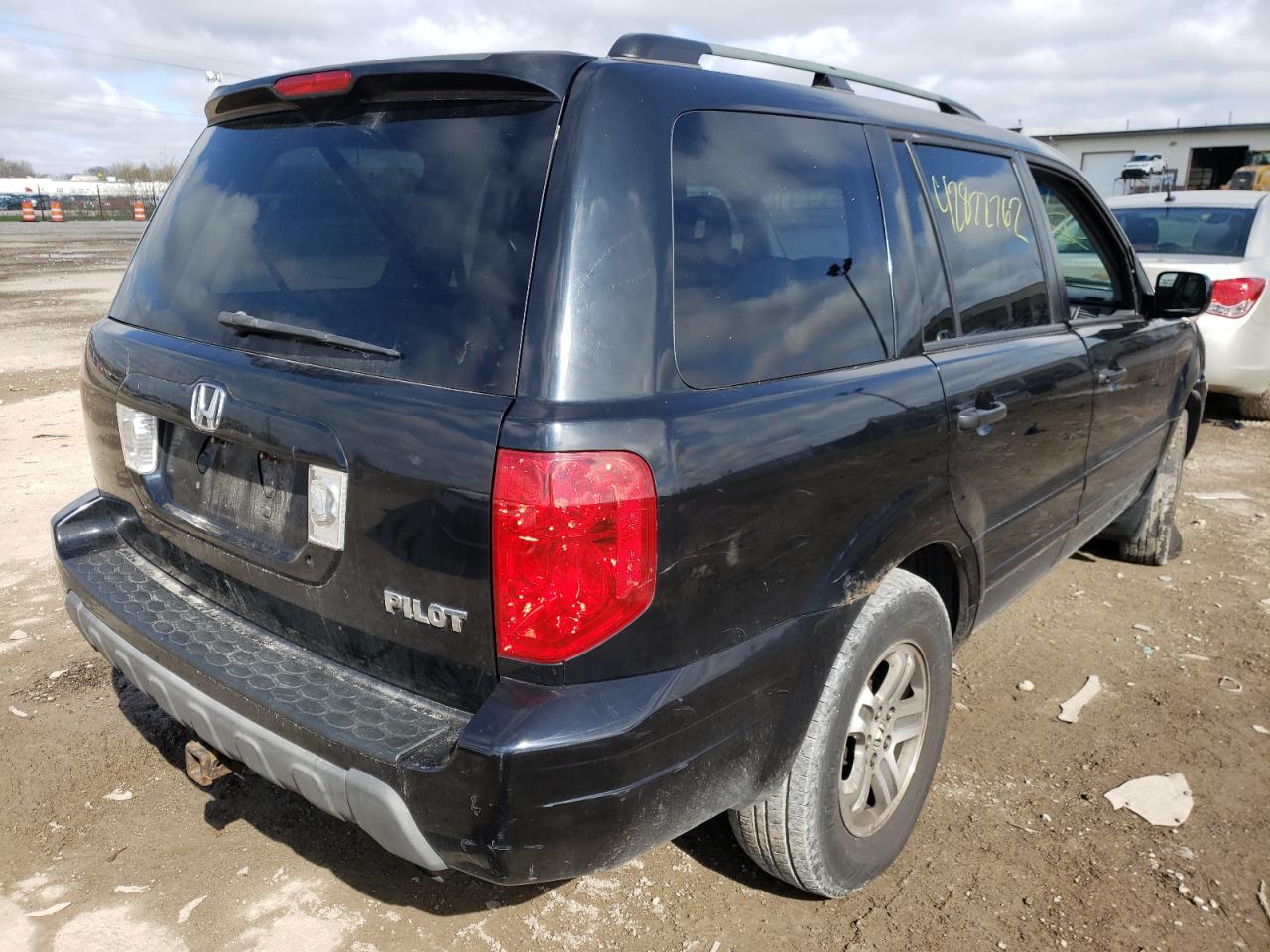 Photo 4 from auction – 2005 HONDA PILOT EXL with VIN 2HKYF185X5H551490