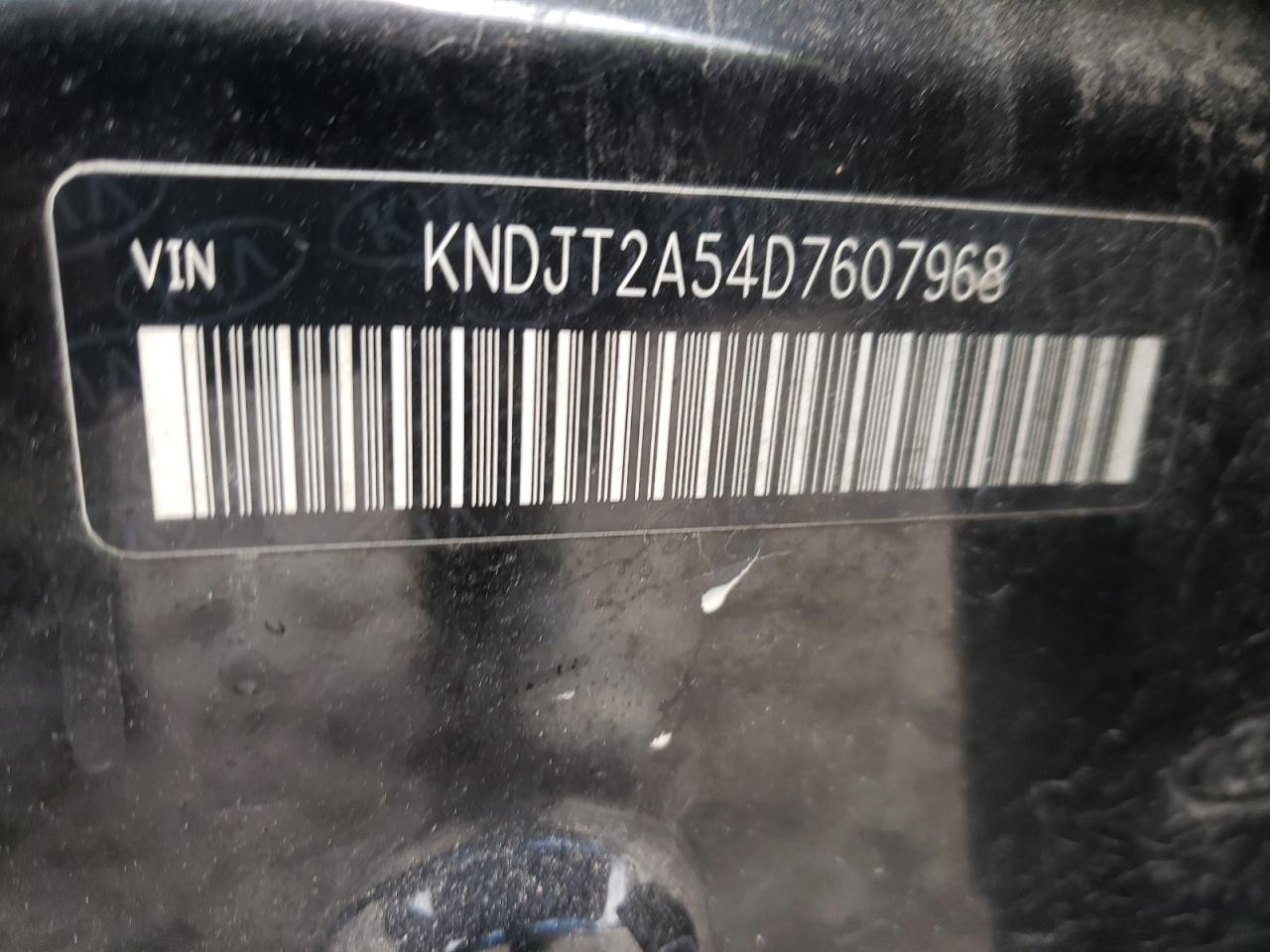 Photo 10 from auction – 2013 KIA SOUL with VIN KNDJT2A54D7607968
