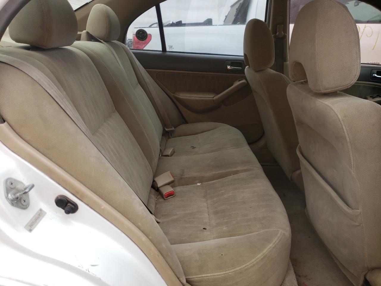 Photo 6 from auction – 2005 HONDA CIVIC LX with VIN 2HGES16545H629757