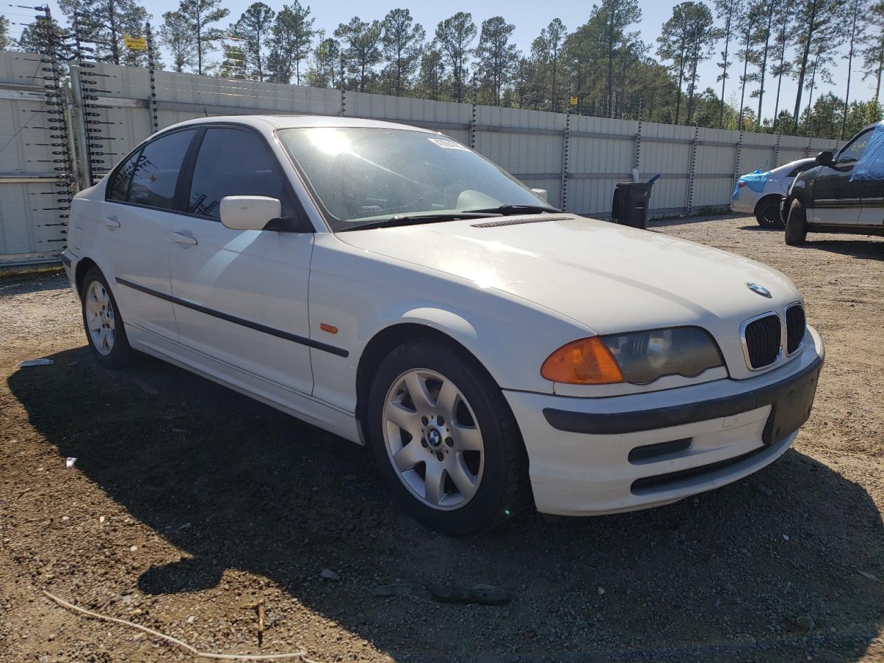 BMW 325 I 2001 with VIN WBAAN37471ND46339 - Photo from auction