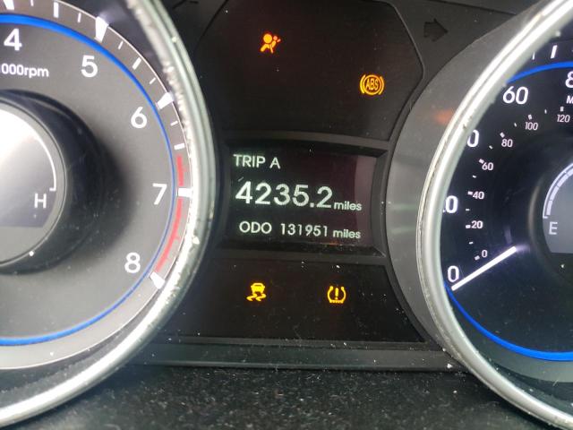 Photo 8 from auction – 2011 HYUNDAI SONATA SE with VIN 5NPEC4AC7BH139612