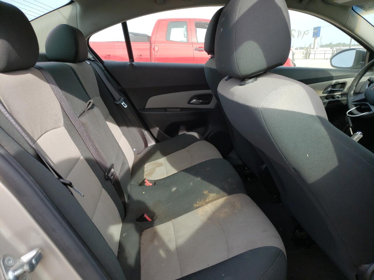 Photo 6 from auction – 2012 CHEVROLET CRUZE LS with VIN 1G1PC5SH2C7214062