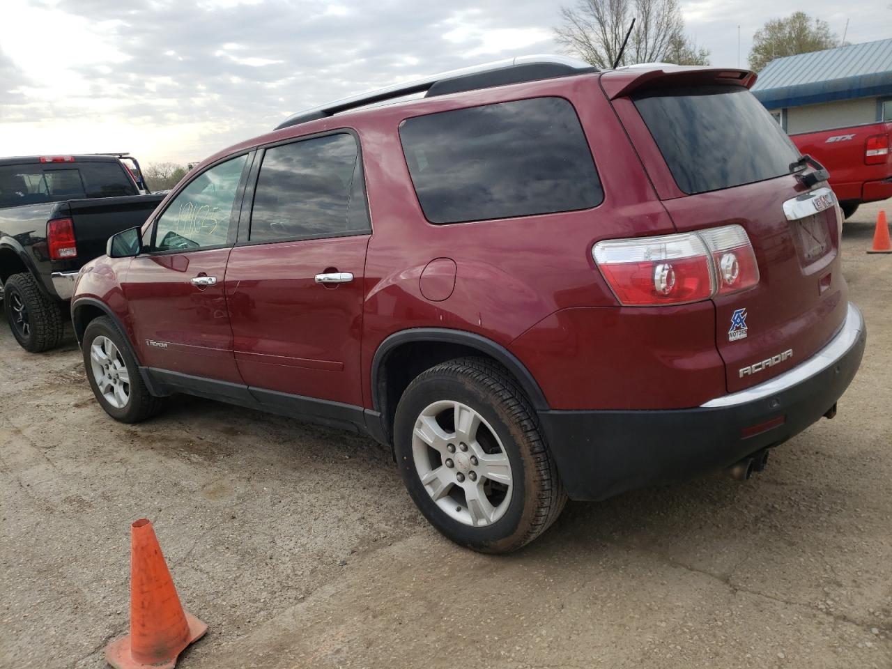 Photo 3 from auction – 2008 GMC ACADIA SLE with VIN 1GKER13728J171174