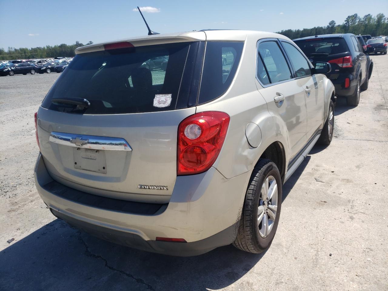 Photo 4 from auction – 2014 CHEVROLET EQUINOX LS with VIN 2GNALAEK5E1184253