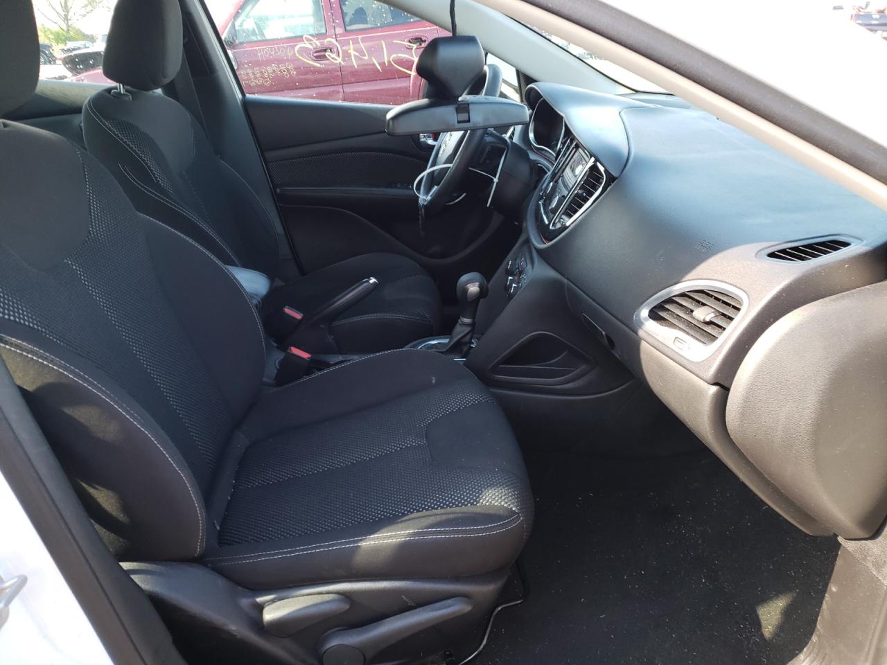 Photo 5 from auction – 2015 DODGE DART SXT with VIN 1C3CDFBB7FD363081