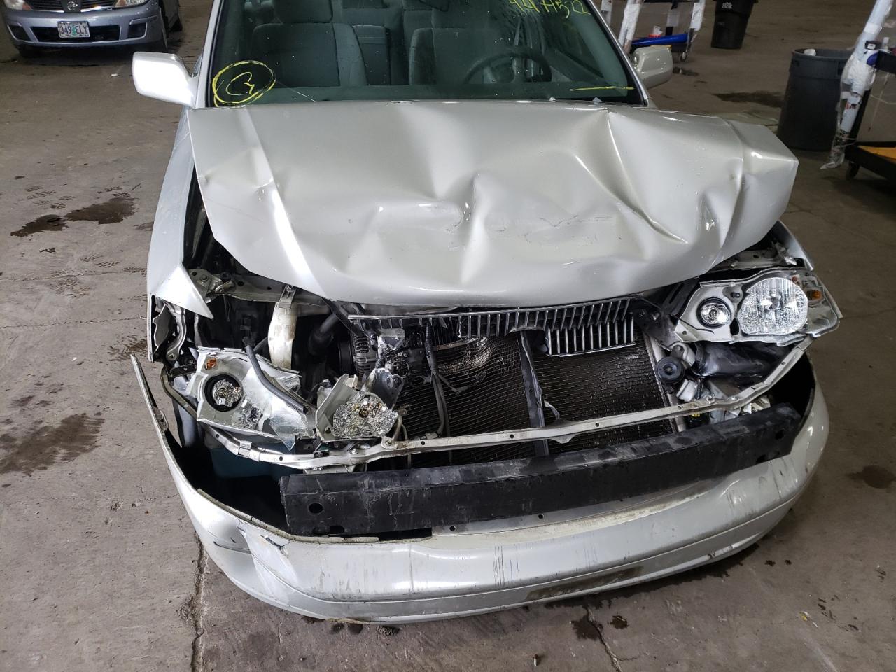Photo 9 from auction – 2002 TOYOTA AVALON XL with VIN 4T1BF28B22U215878