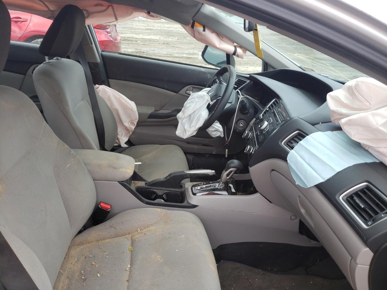 Photo 5 from auction – 2013 HONDA CIVIC LX with VIN 2HGFB2F56DH570476