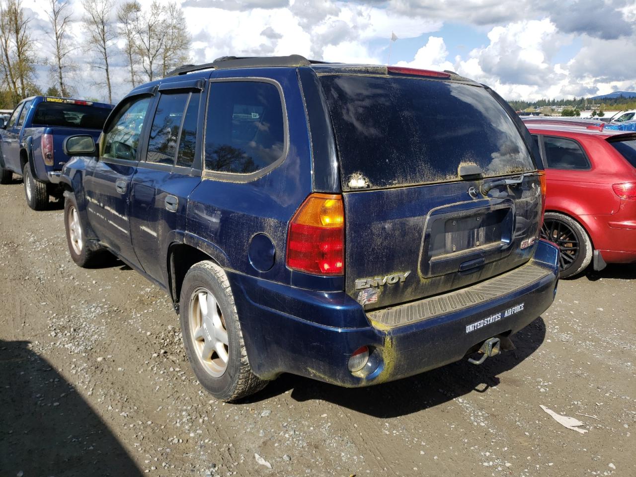 Photo 3 from auction – 2004 GMC ENVOY with VIN 1GKDT13S242274391