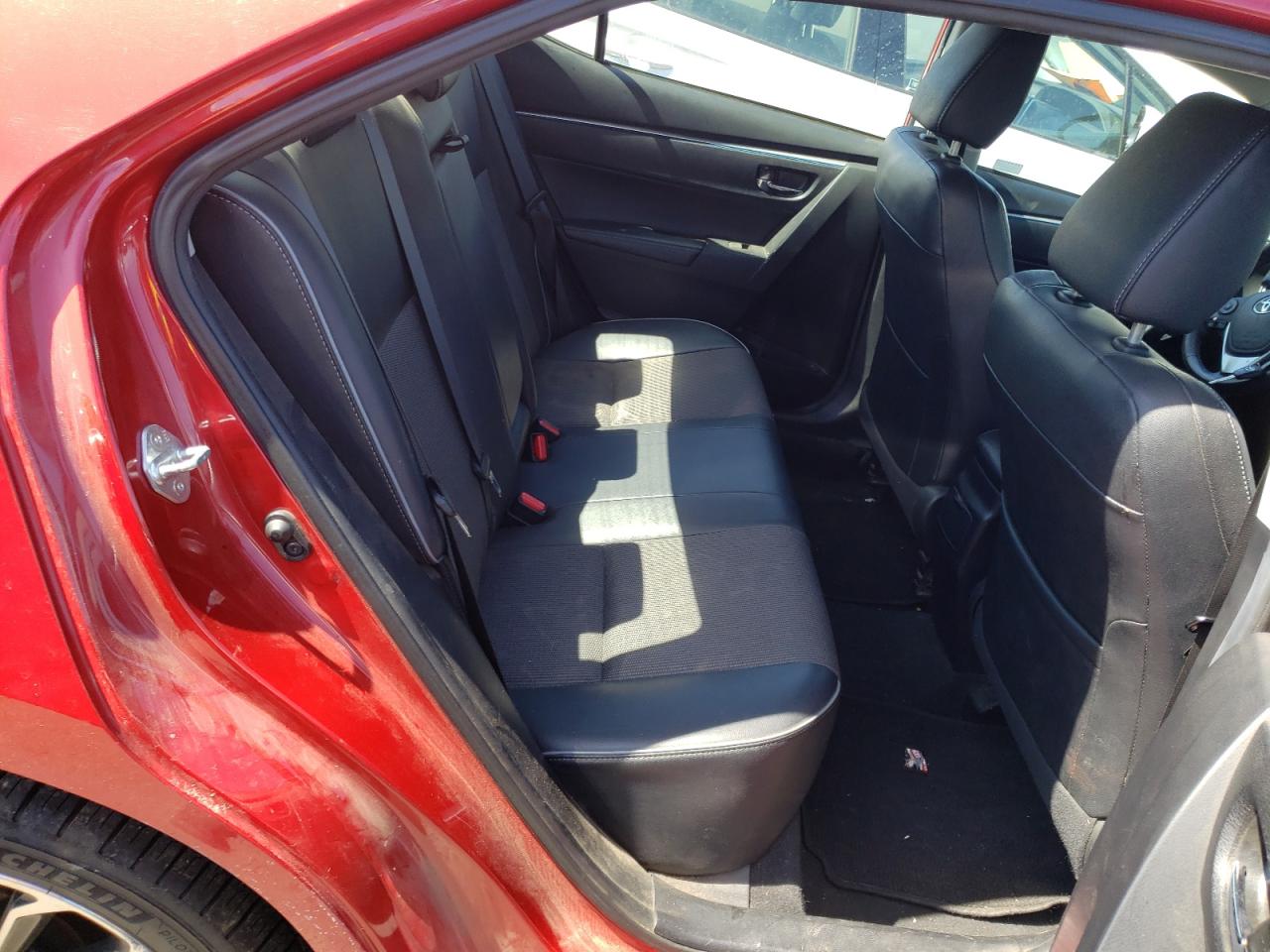 Photo 6 from auction – 2015 TOYOTA COROLLA L with VIN 2T1BURHE2FC385853