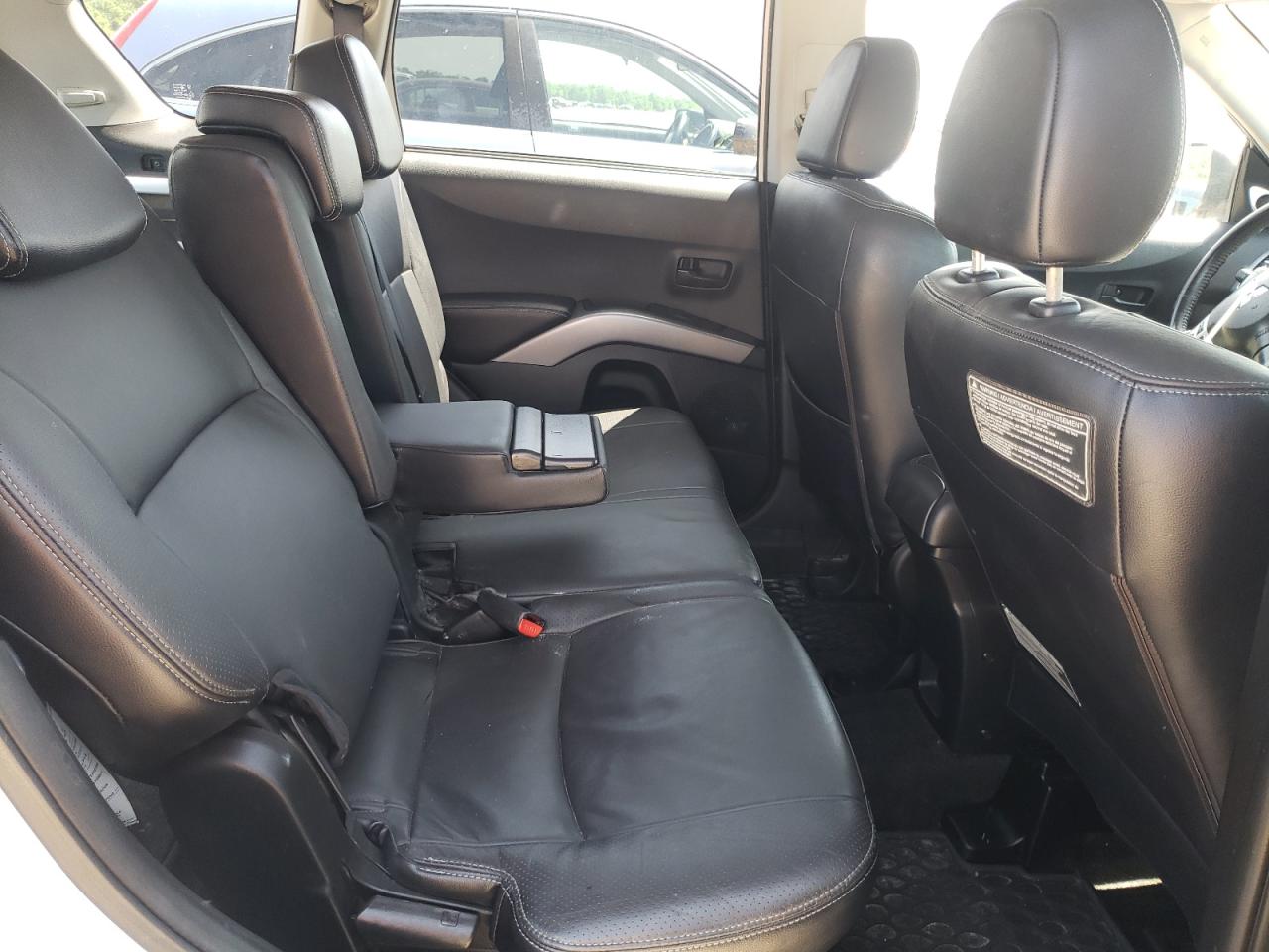 Photo 6 from auction – 2007 MITSUBISHI OUTLANDER with VIN JA4MT41X37Z005768