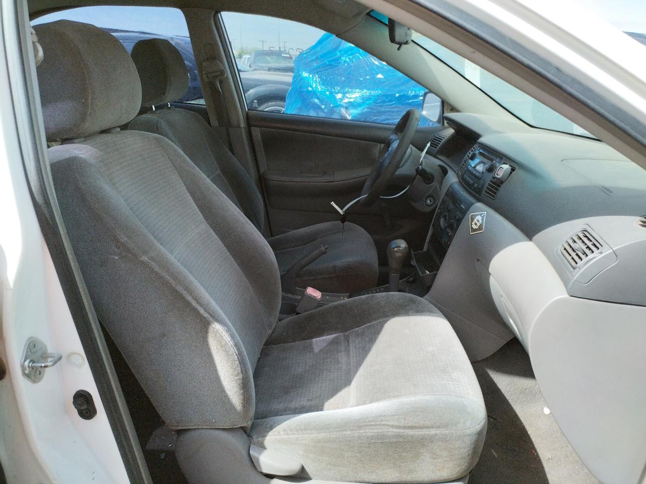 Photo 5 from auction – 2007 TOYOTA COROLLA CE with VIN 1NXBR32E67Z870004