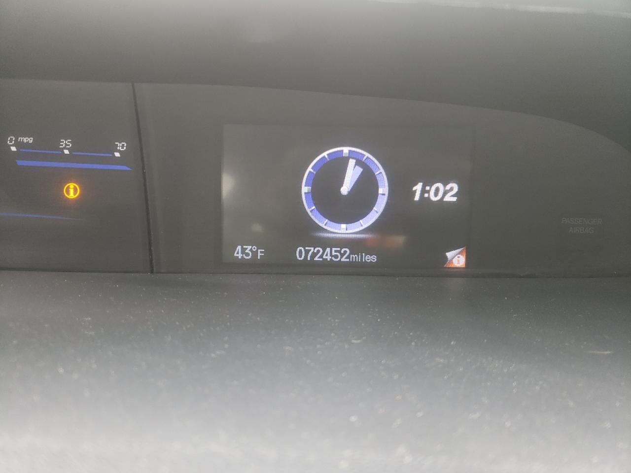 Photo 8 from auction – 2015 HONDA CIVIC LX with VIN 19XFB2F55FE018335