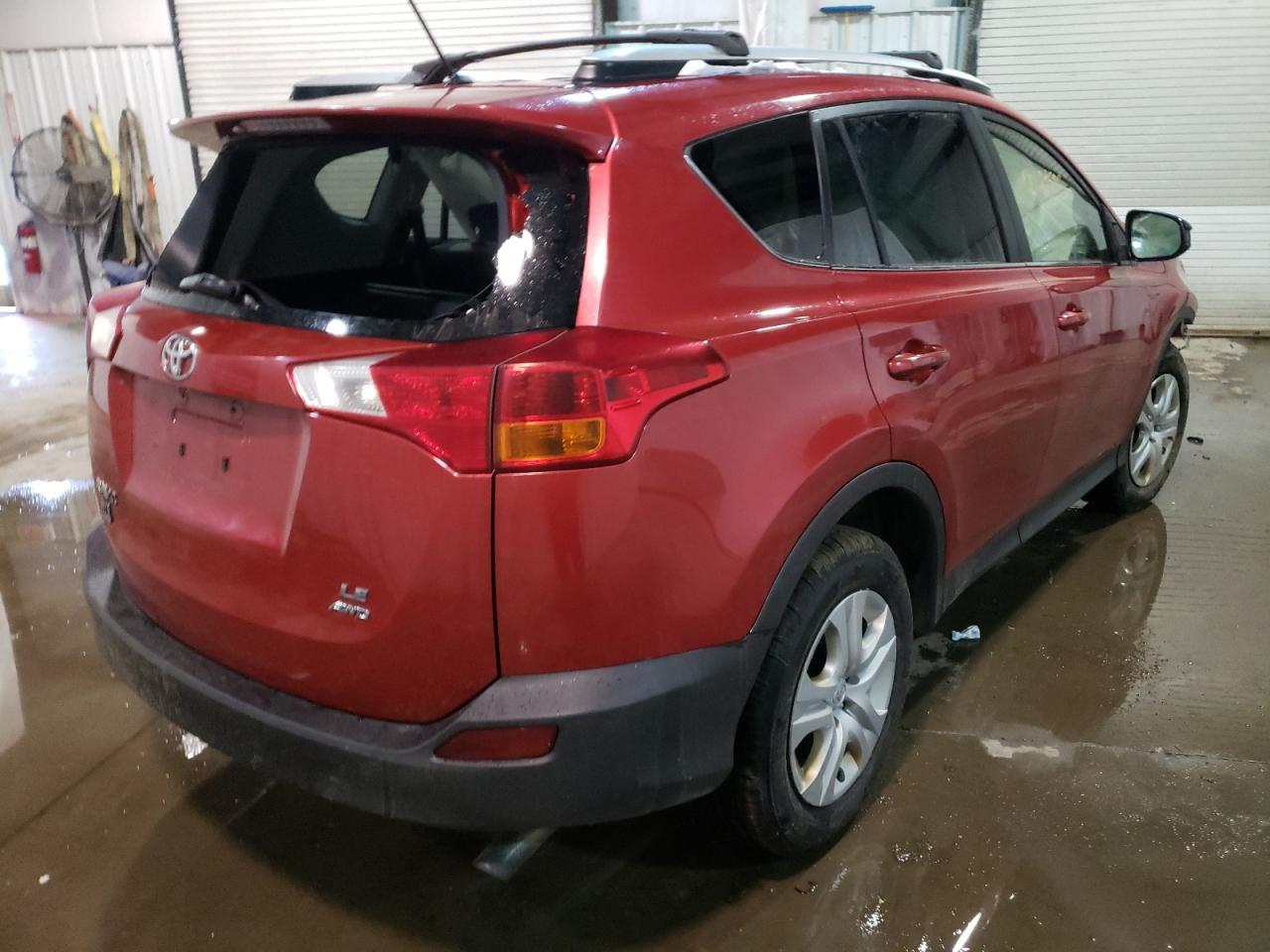 Photo 4 from auction – 2014 TOYOTA RAV4 LE with VIN JTMBFREV8EJ006775