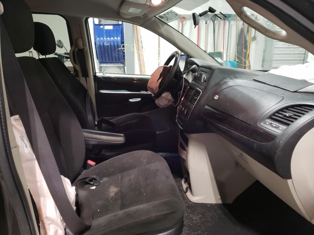 Photo 5 from auction – 2016 DODGE GRAND CARA with VIN 2C4RDGBG9GR316897