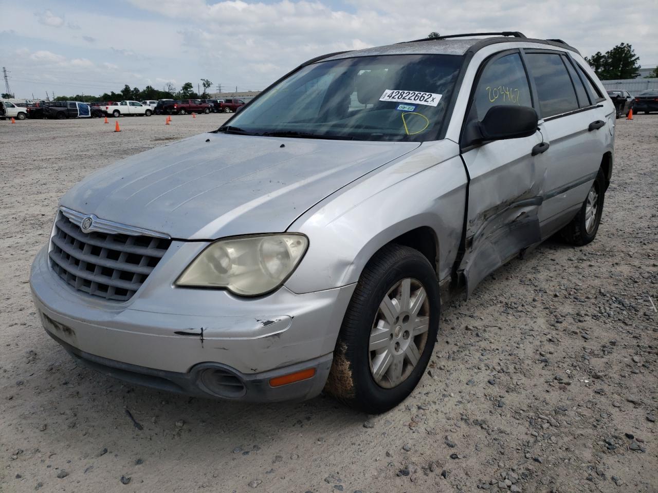 Photo 2 from auction – 2008 CHRYSLER PACIFICA L with VIN 2A8GM48L78R144339