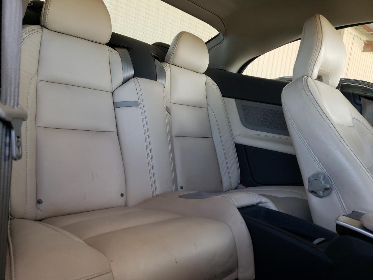 Photo 6 from auction – 2012 VOLVO C70 T5 with VIN YV1672MC4CJ127283