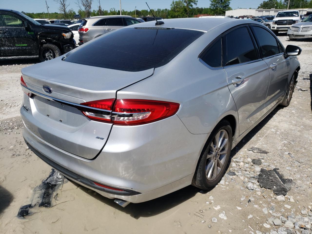Photo 4 from auction – 2017 FORD FUSION SE with VIN 3FA6P0H70HR278891