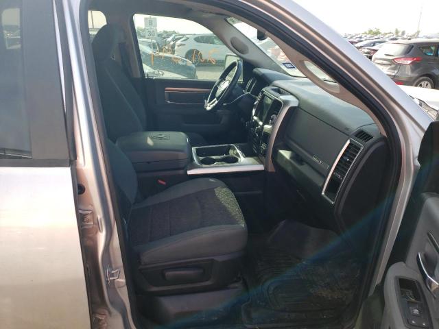 Photo 5 from auction – 2016 RAM 1500 SLT with VIN 3C6RR6LT0GG315464