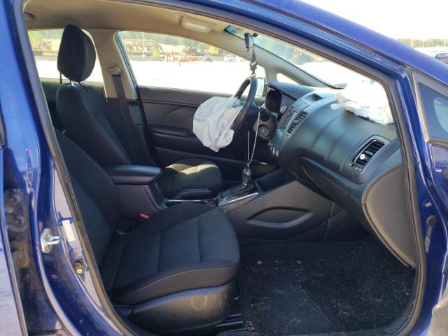 Photo 5 from auction – 2017 KIA FORTE LX with VIN 3KPFK4A76HE036754