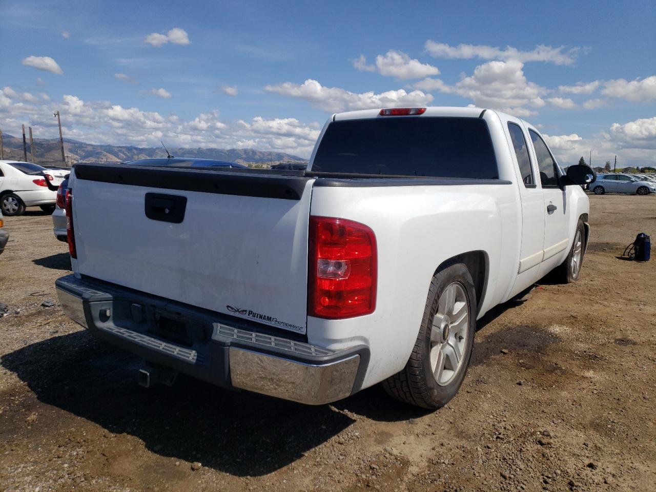 Photo 4 from auction – 2007 CHEVROLET SILVERADO with VIN 2GCEC19J371651863