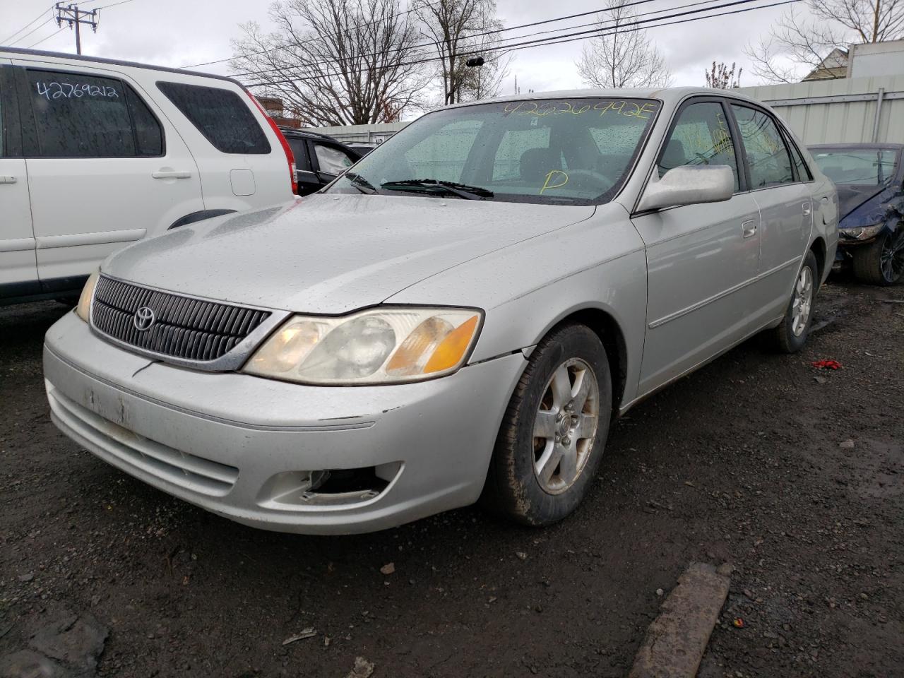 Photo 2 from auction – 2000 TOYOTA AVALON XL with VIN 4T1BF28B1YU045750
