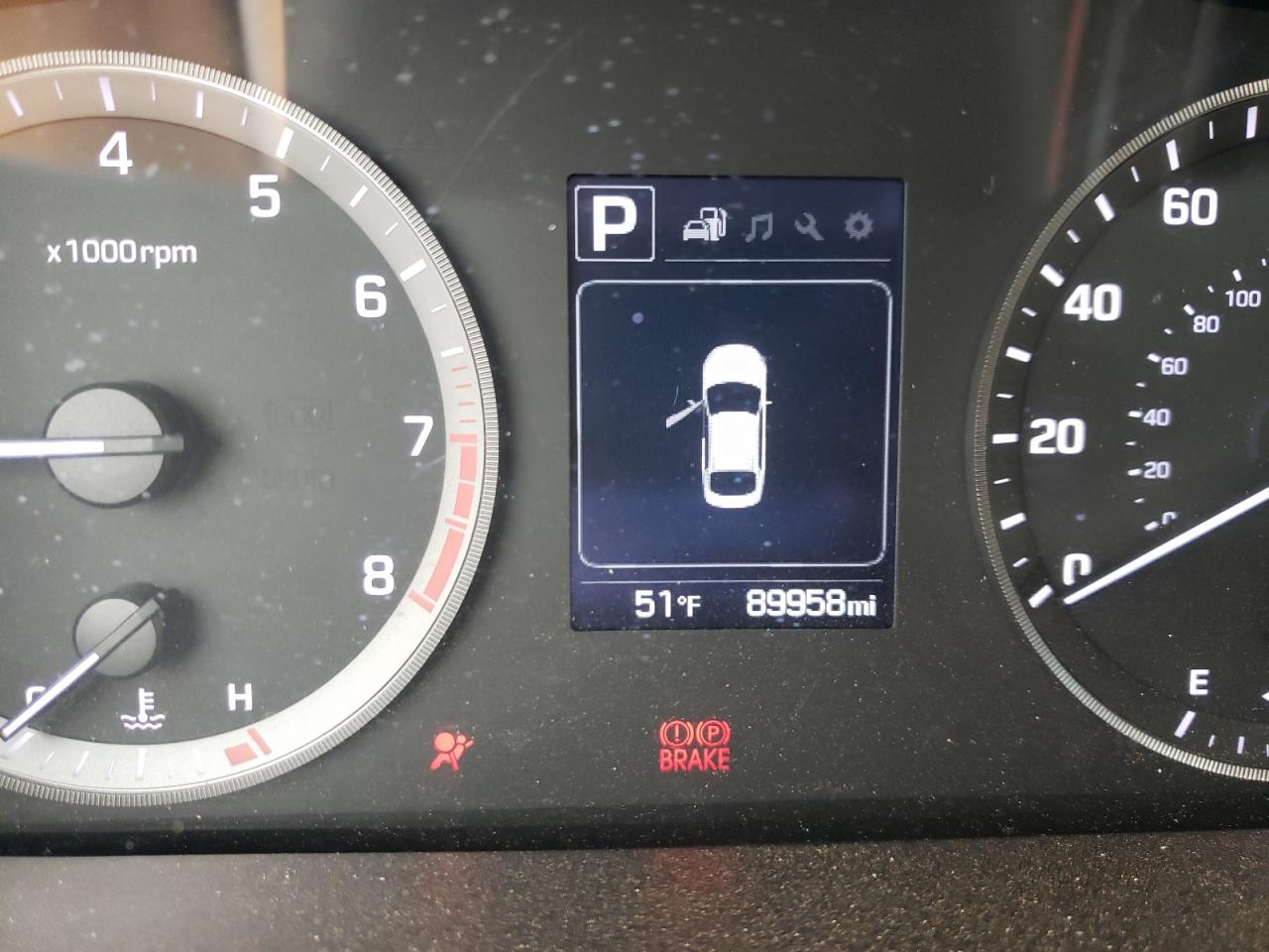 Photo 8 from auction – 2016 HYUNDAI SONATA SE with VIN 5NPE24AF5GH346262
