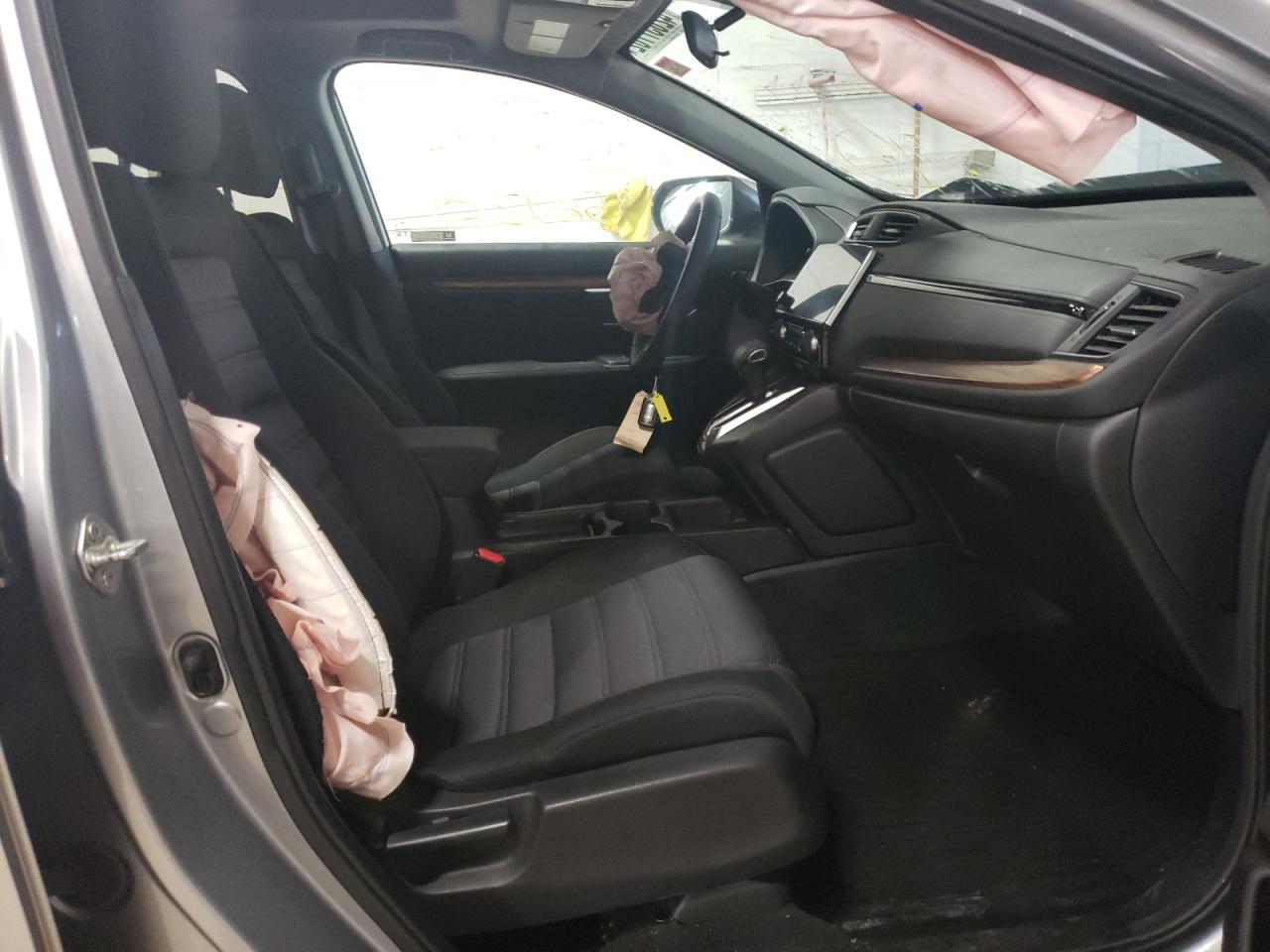Photo 5 from auction – 2018 HONDA CR-V EX with VIN 7FARW2H56JE027339