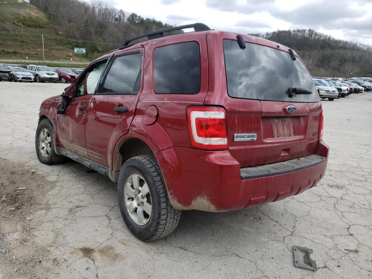 Photo 3 from auction – 2010 FORD ESCAPE XLT with VIN 1FMCU9D72AKC90935